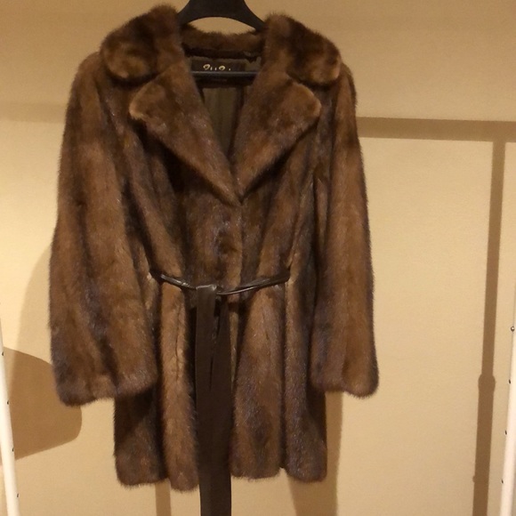 Luxury mink coat - Picture 12 of 12